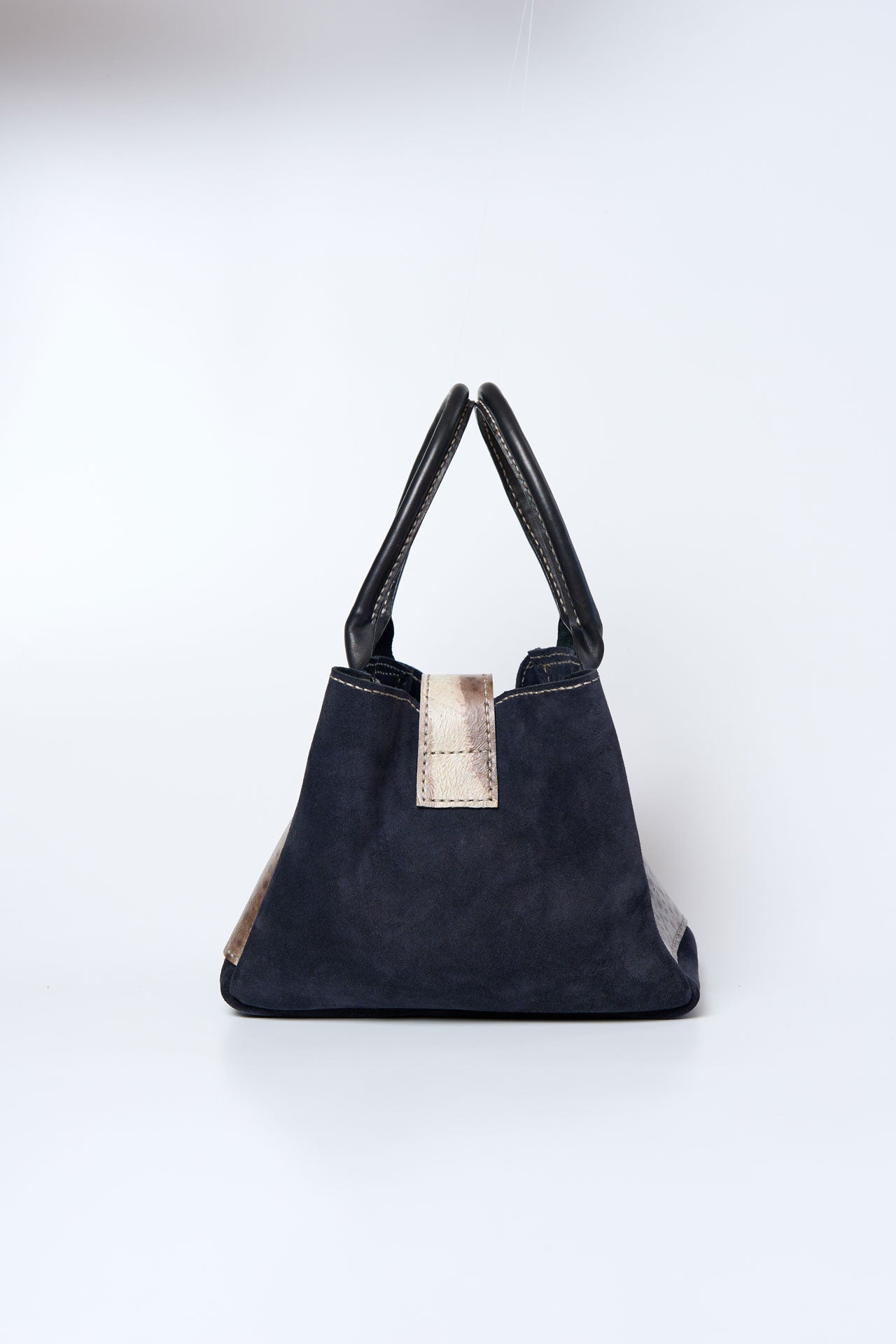 Cowrie Midnight