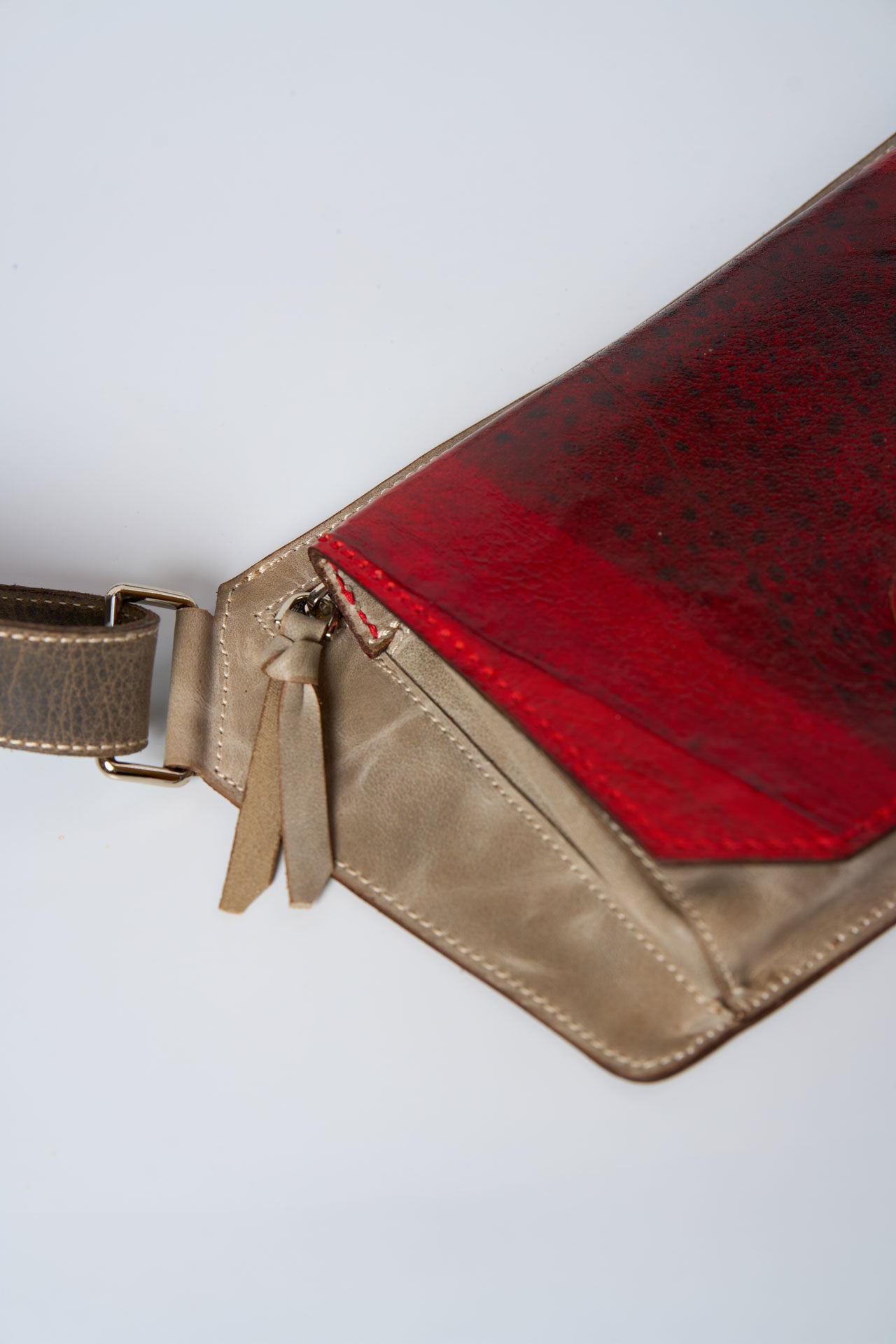 Triton Red