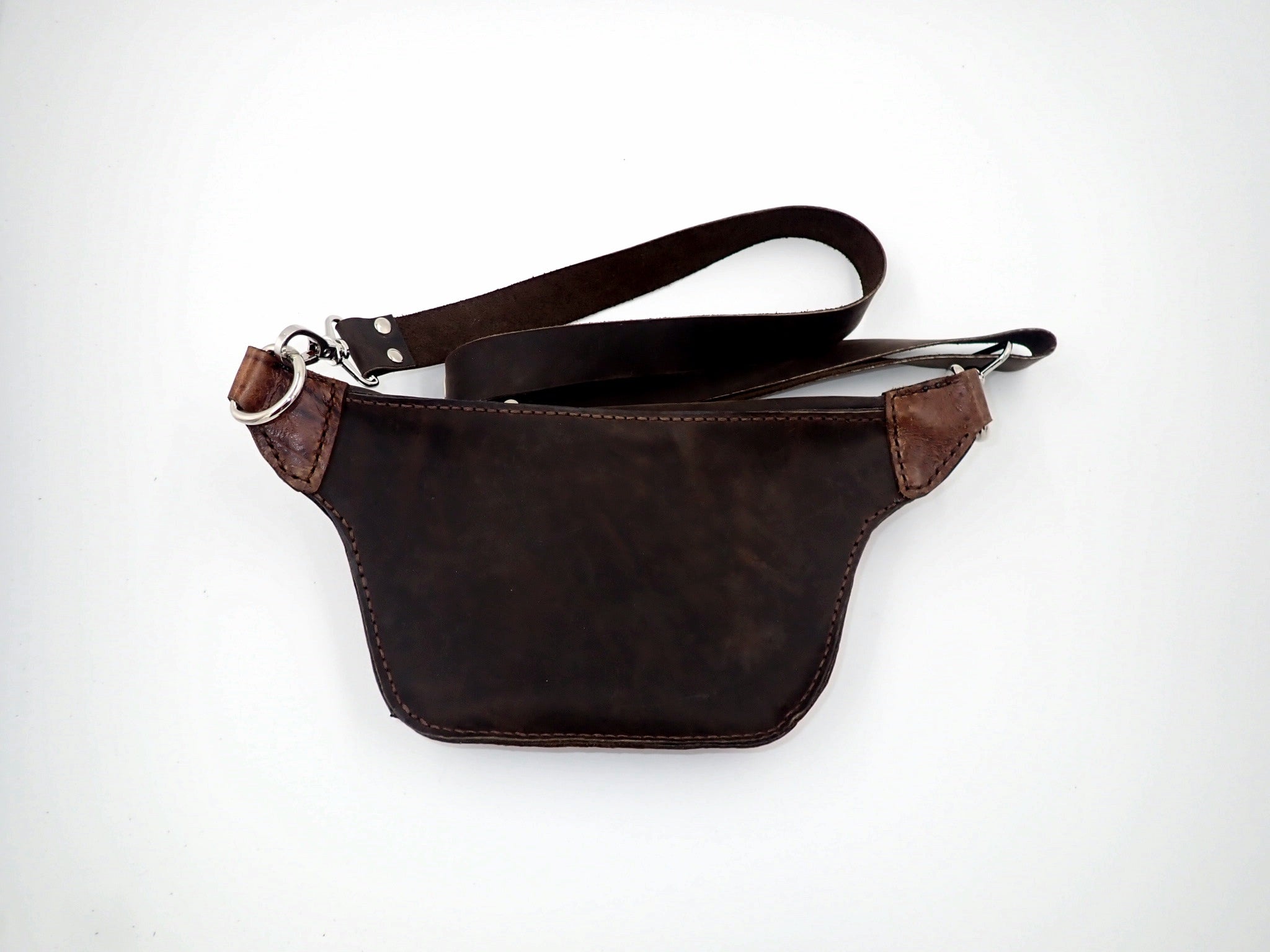 Brown Seahorse Pouch (M)