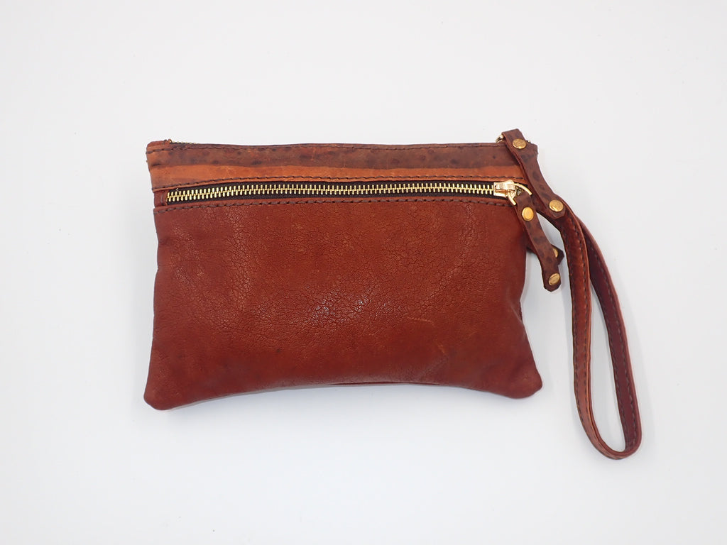 Sand Palometa Clutch