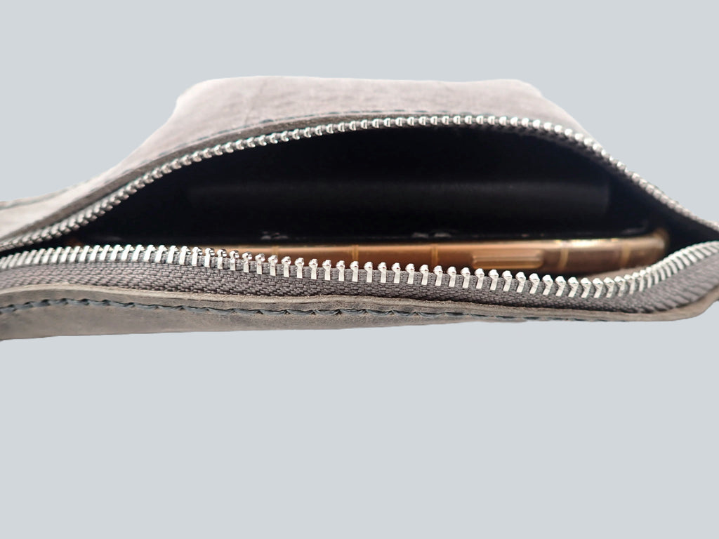 Hippocampus Slim Pouch