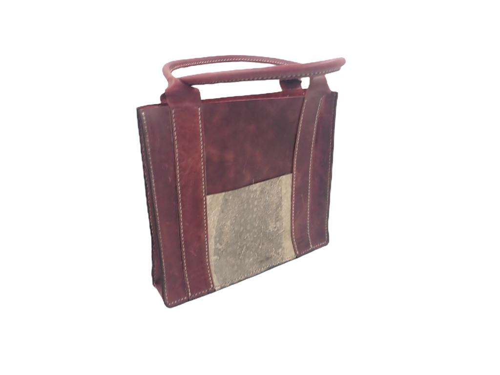 Shiraz Bullshark Purse (L)