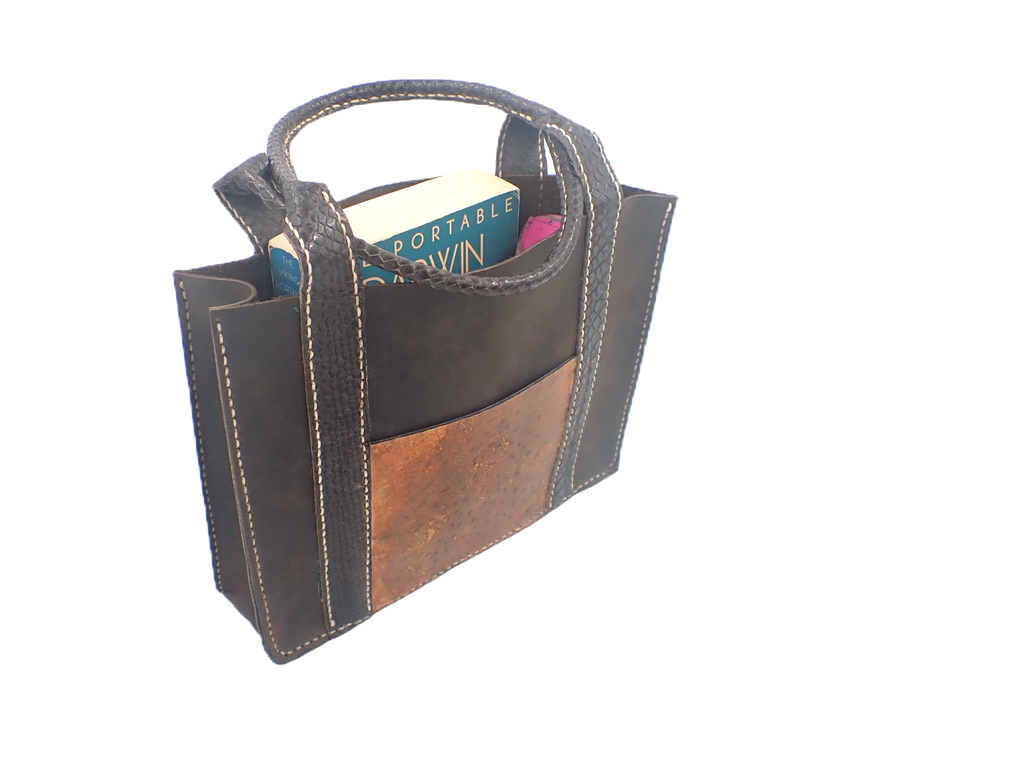 Sunset Bullshark Purse (M)