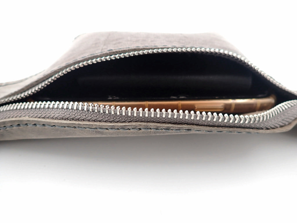 Grey Seahorse Pouch (S)