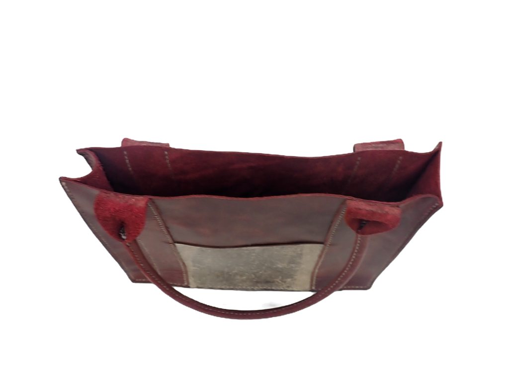 Shiraz Bullshark Purse (L)